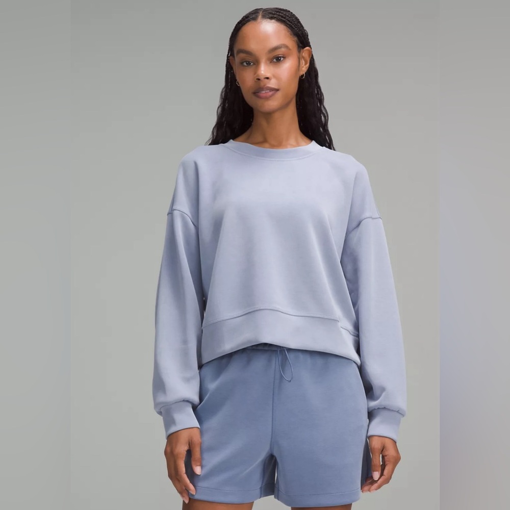 Lululemon - Softstreme Perfectly Oversized Cropped Crew - Blue Willow